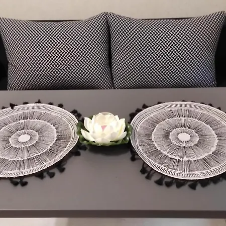 בית אירוח Central-sheynovo *